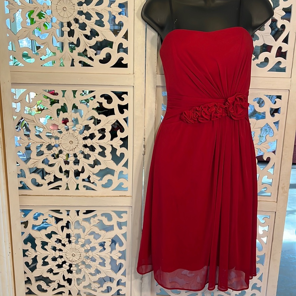 Fiesta- adorable strapless red dress. Xs